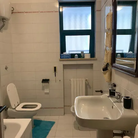 La Porta Accanto * Bari